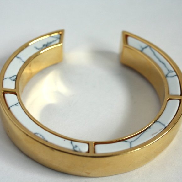 J.Crew Goldtone Cuff style bracelet encased Marble Extra Small Wrist - Picture 3 of 4